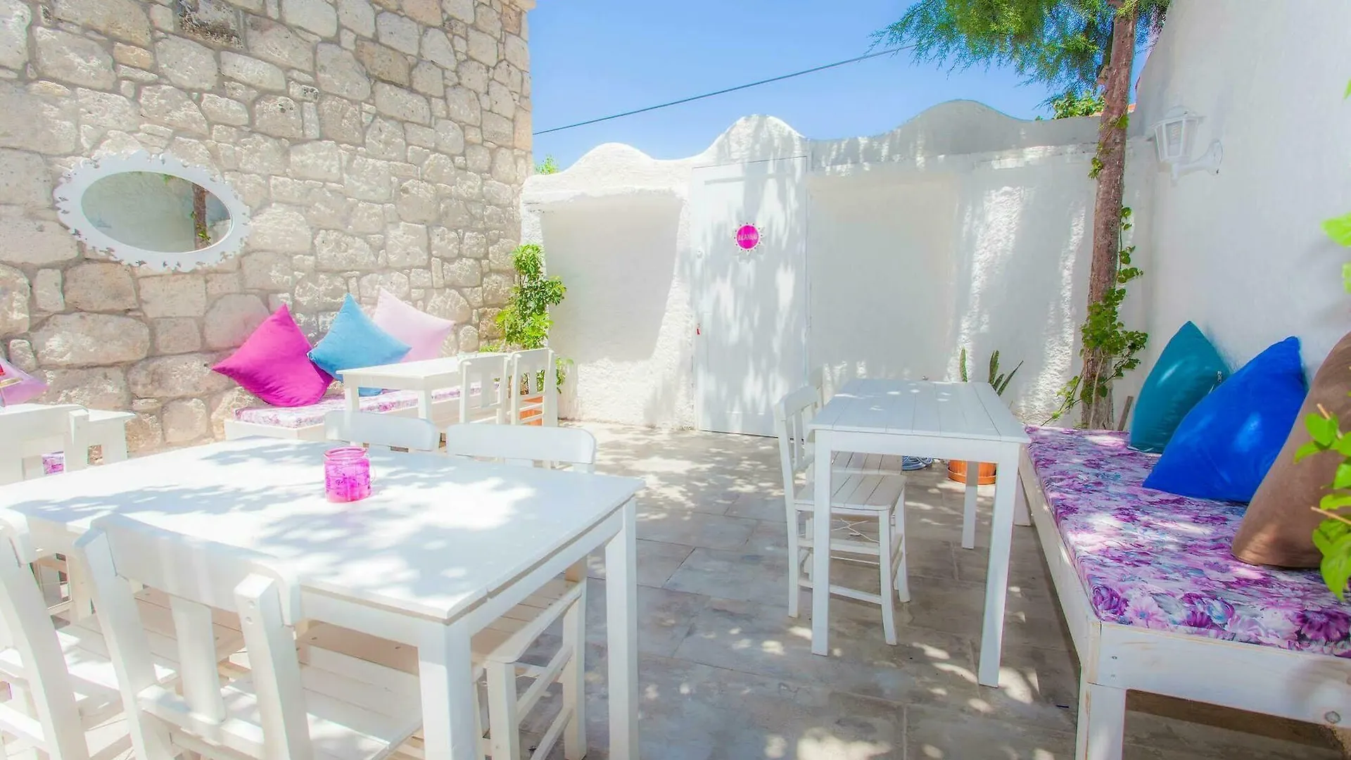 Alacati Alanur Otel Hotel